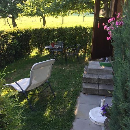 S'Husli Bed and Breakfast Embrach Buitenkant foto
